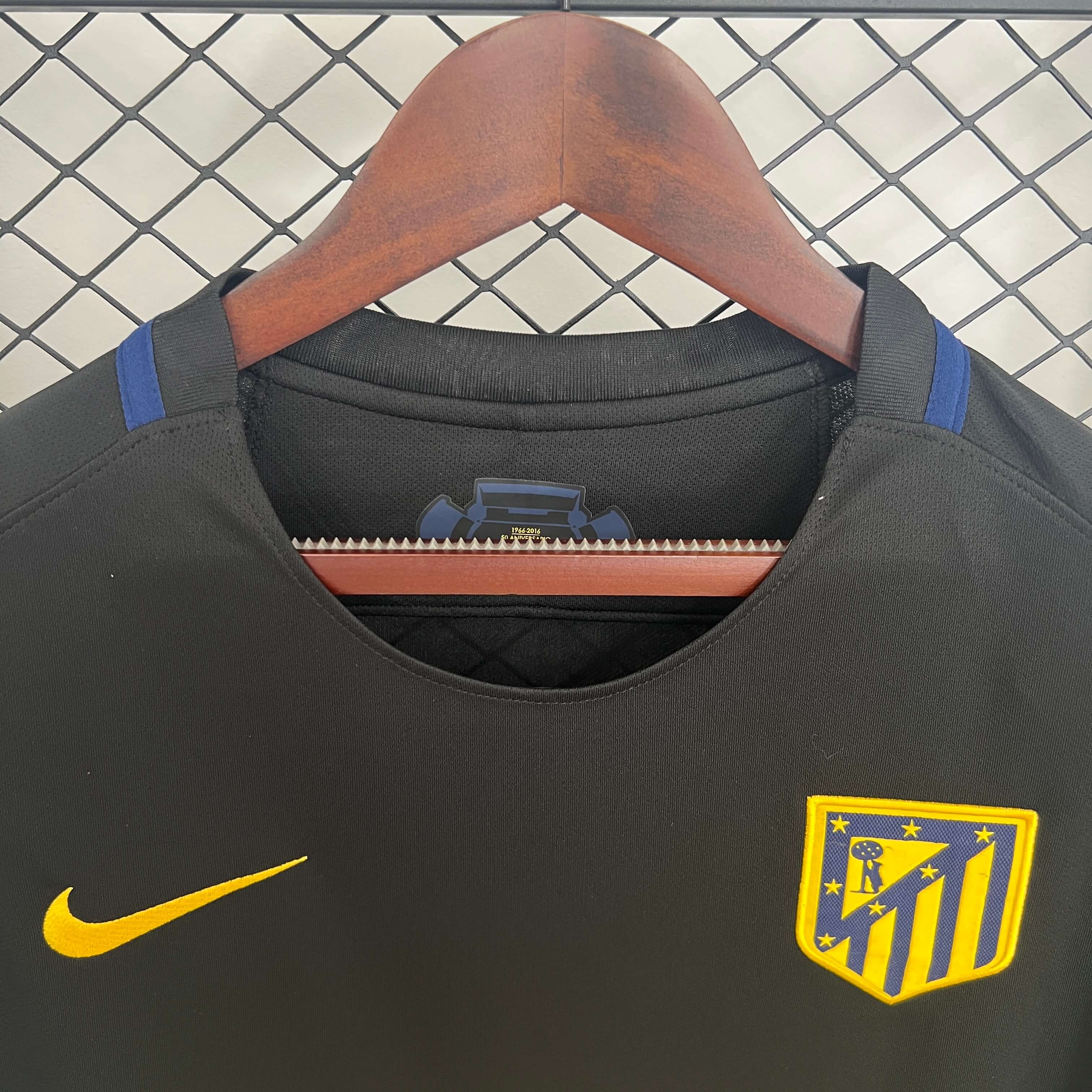 Miniatura de Atletico Madrid 16/17 Visitante RETRO