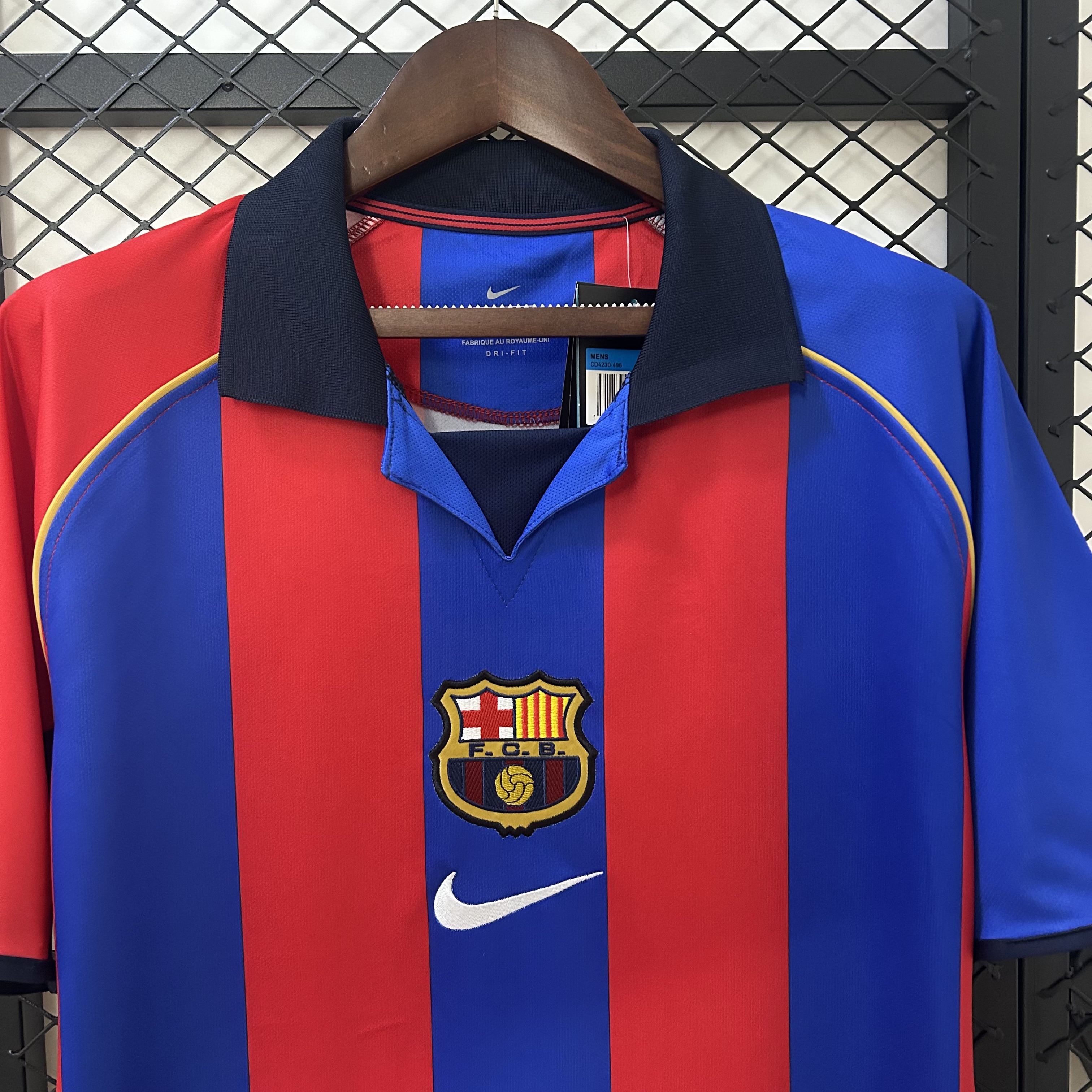 Miniatura de FC Barcelona 01/02 Local RETRO