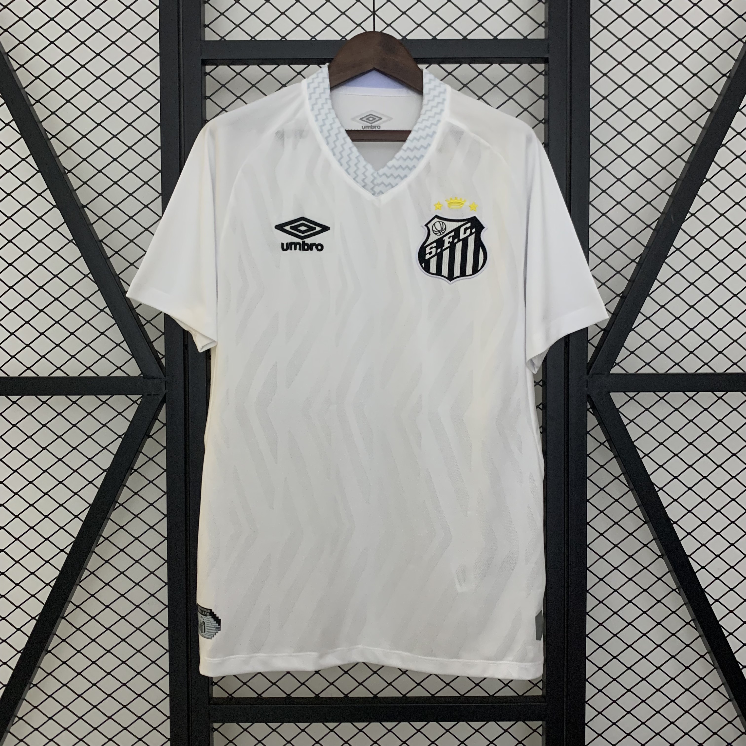 Santos 25/26 Local