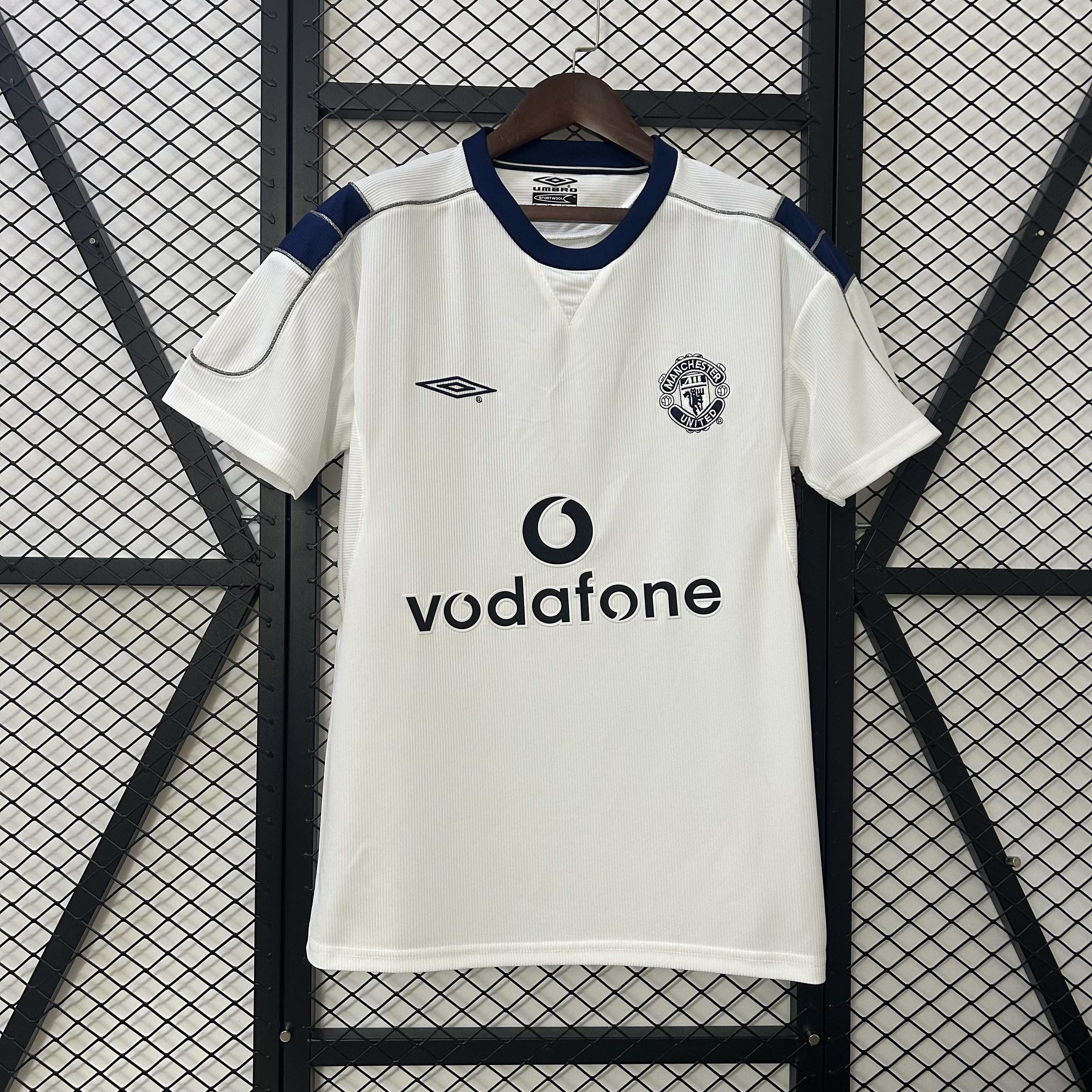 Manchester United 00/01 Visitante RETRO
