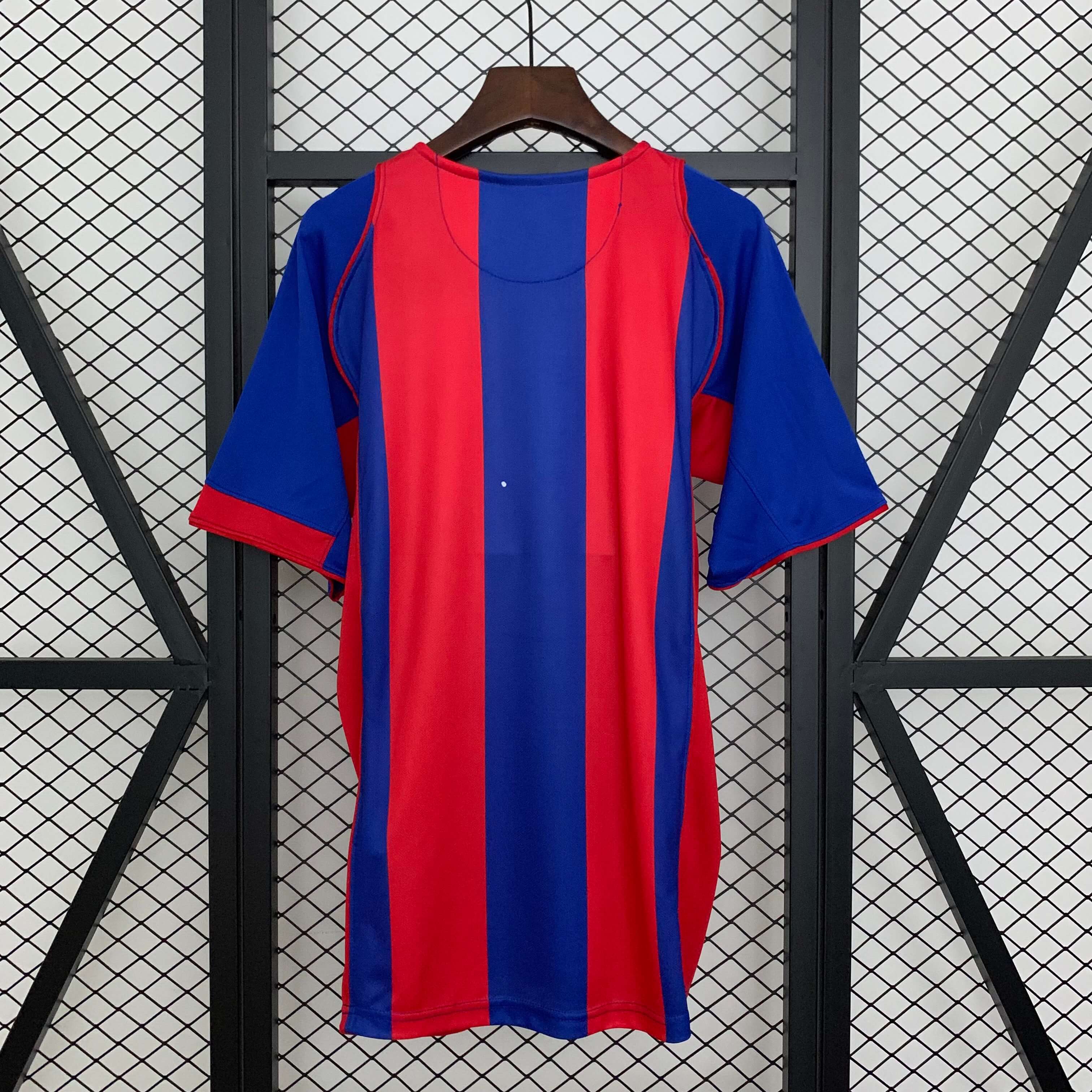 Miniatura de FC Barcelona 04/05 Local RETRO