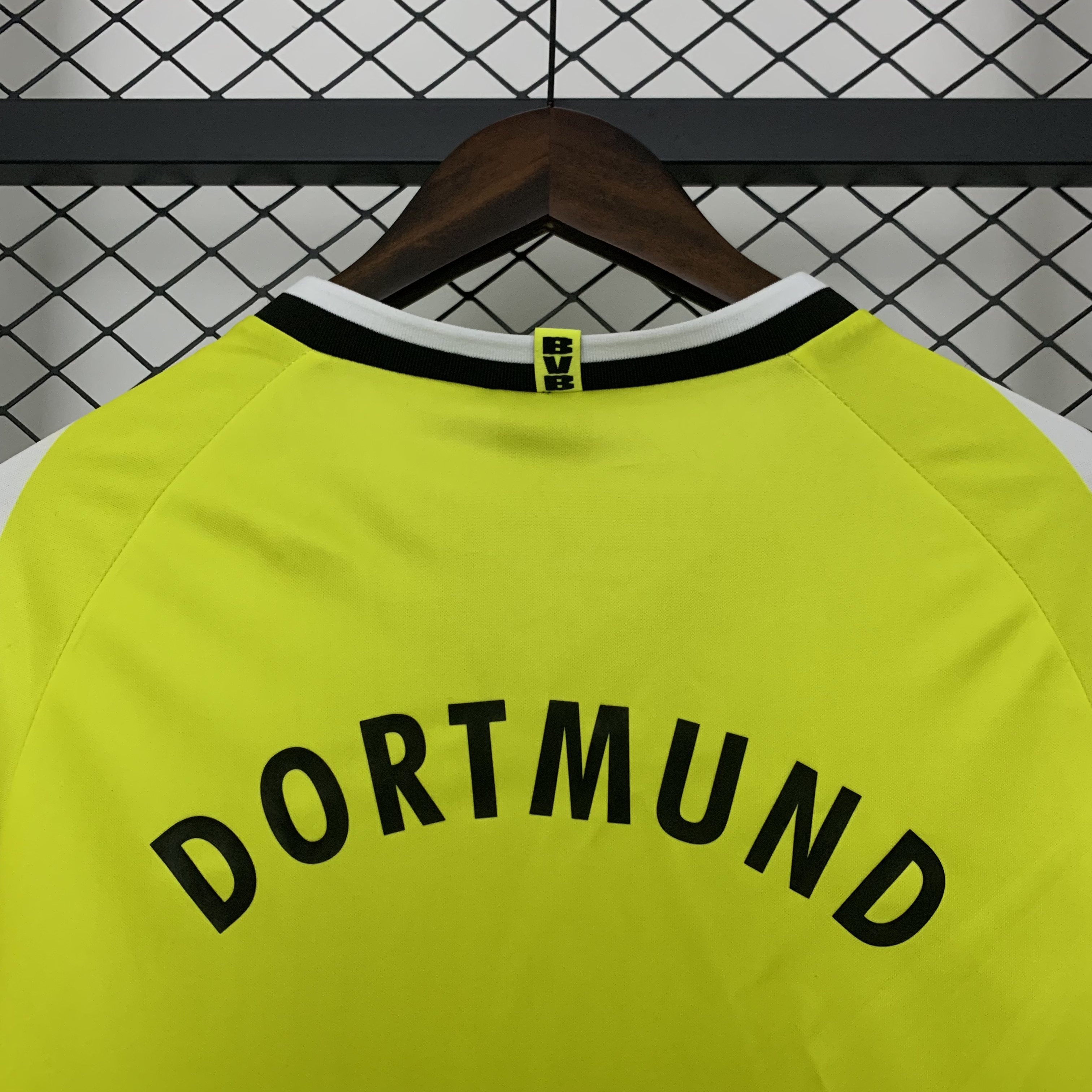Miniatura de Dortmund 95/96 Local RETRO
