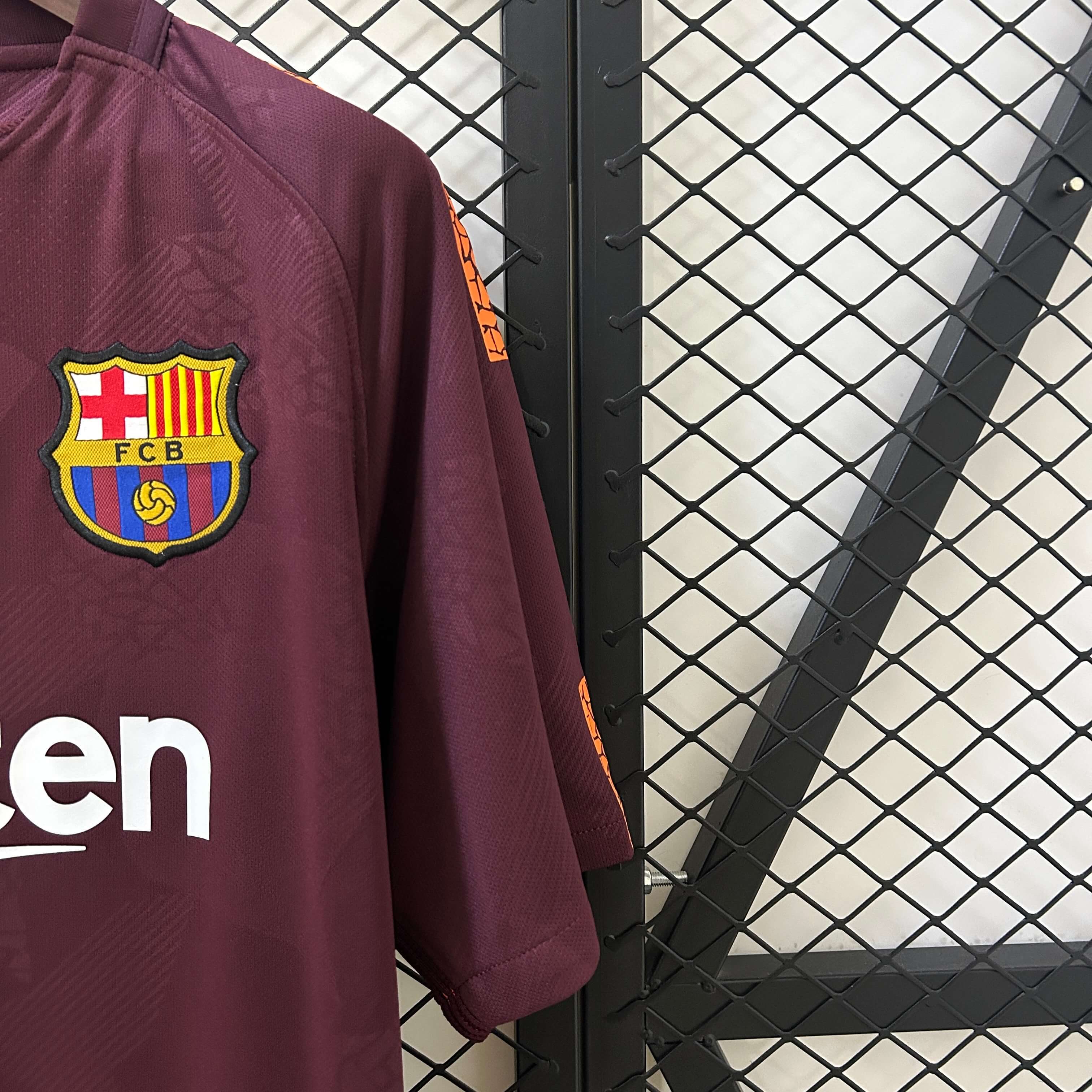 Miniatura de FC Barcelona 17/18 3ra RETRO