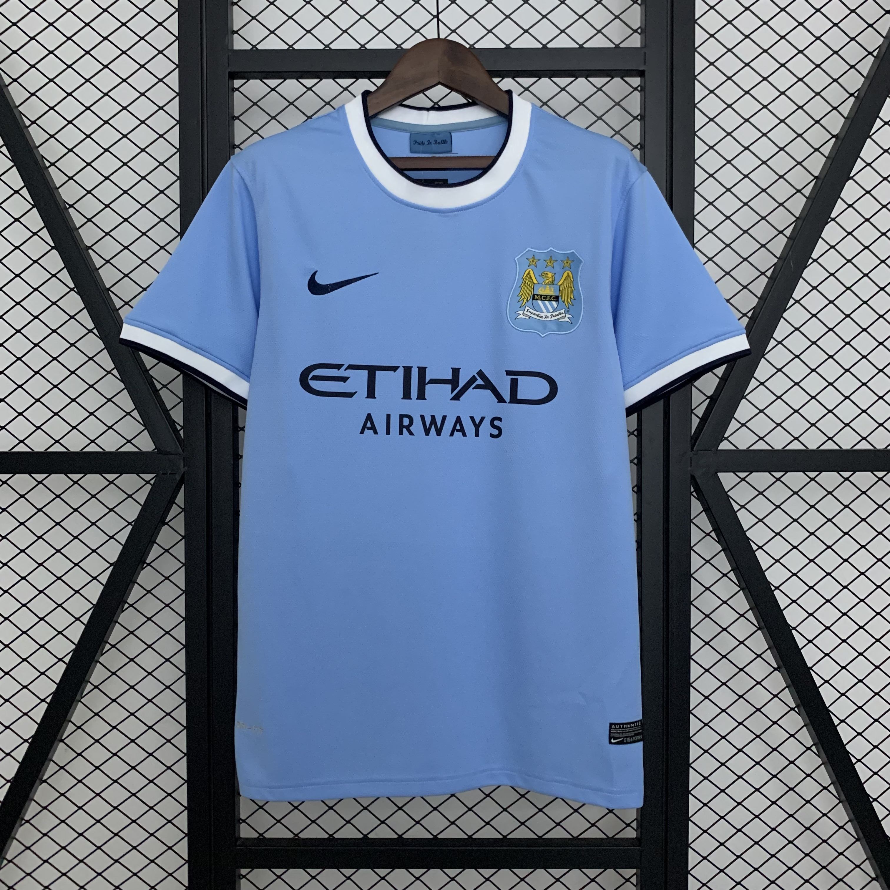 Manchester City 13/14 Local RETRO