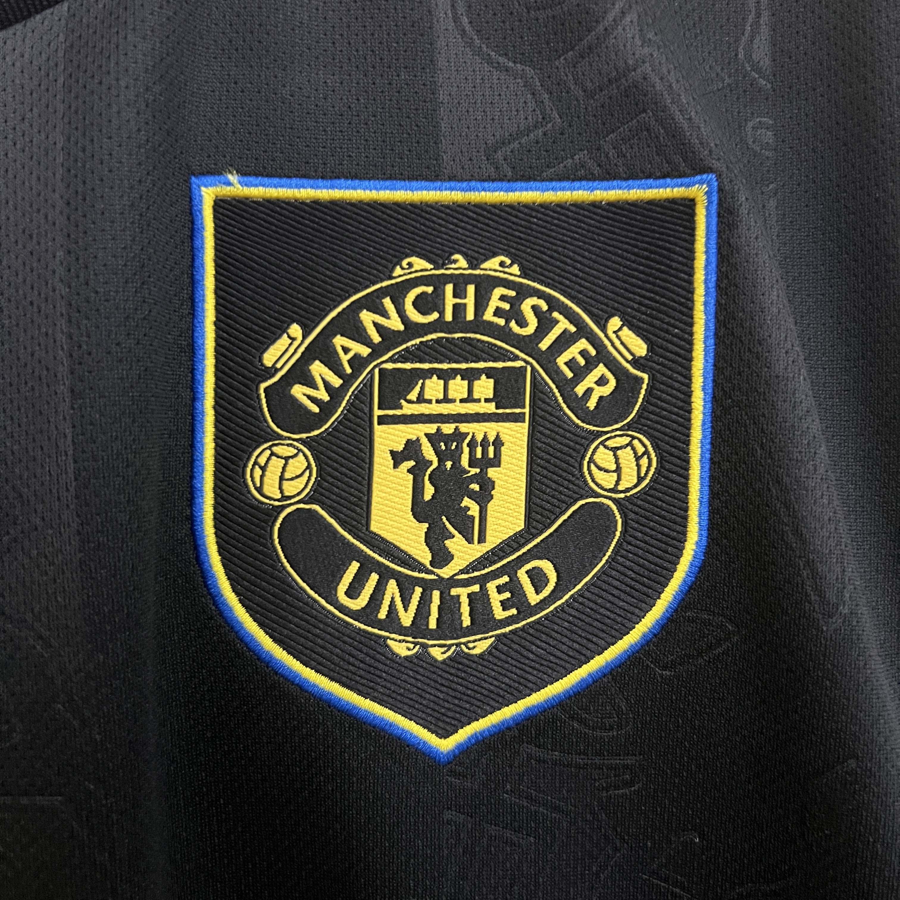 Miniatura de Manchester United 25/26 3ra Equipación