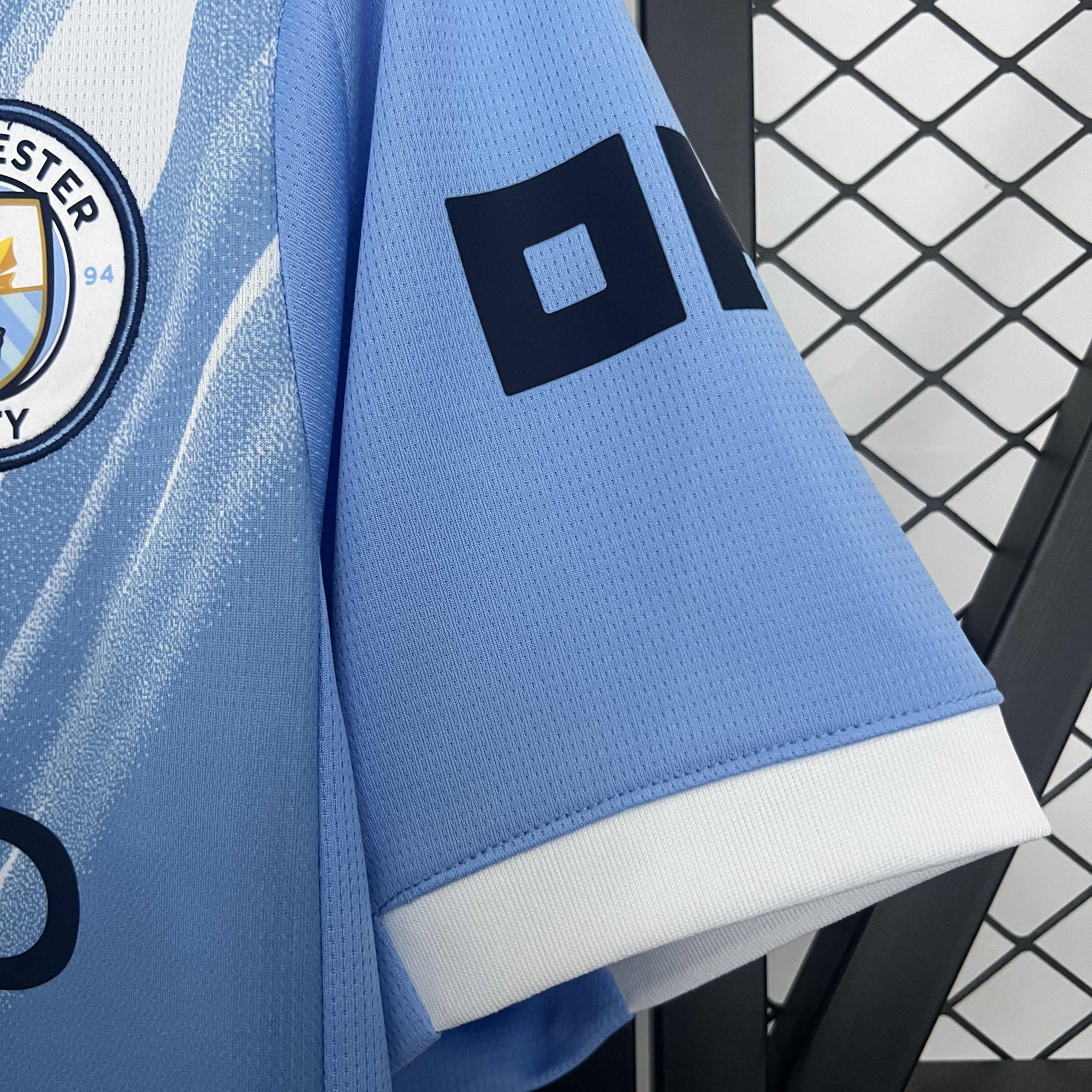 Miniatura de Manchester City 25/26 Local