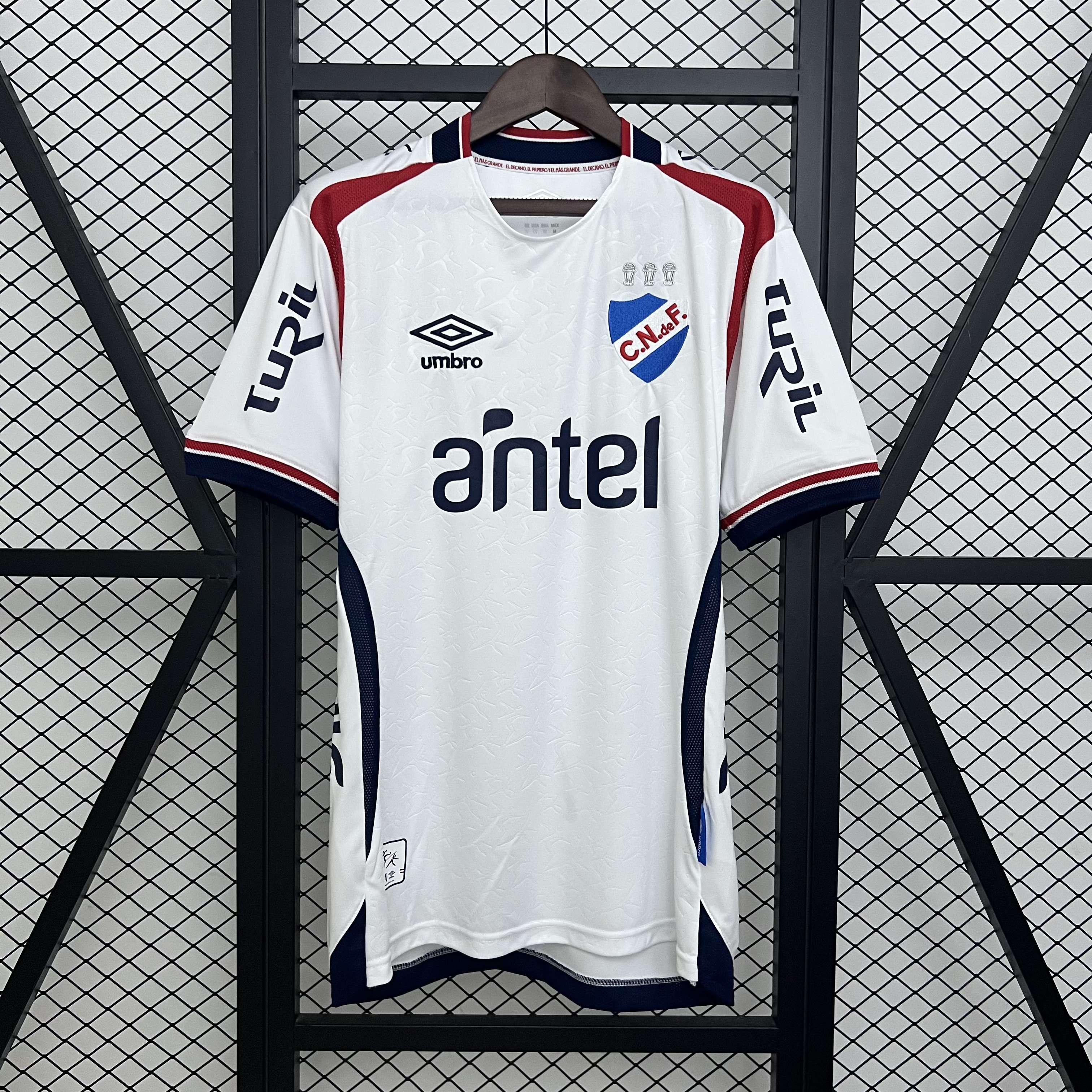 Nacional 25/26 Local