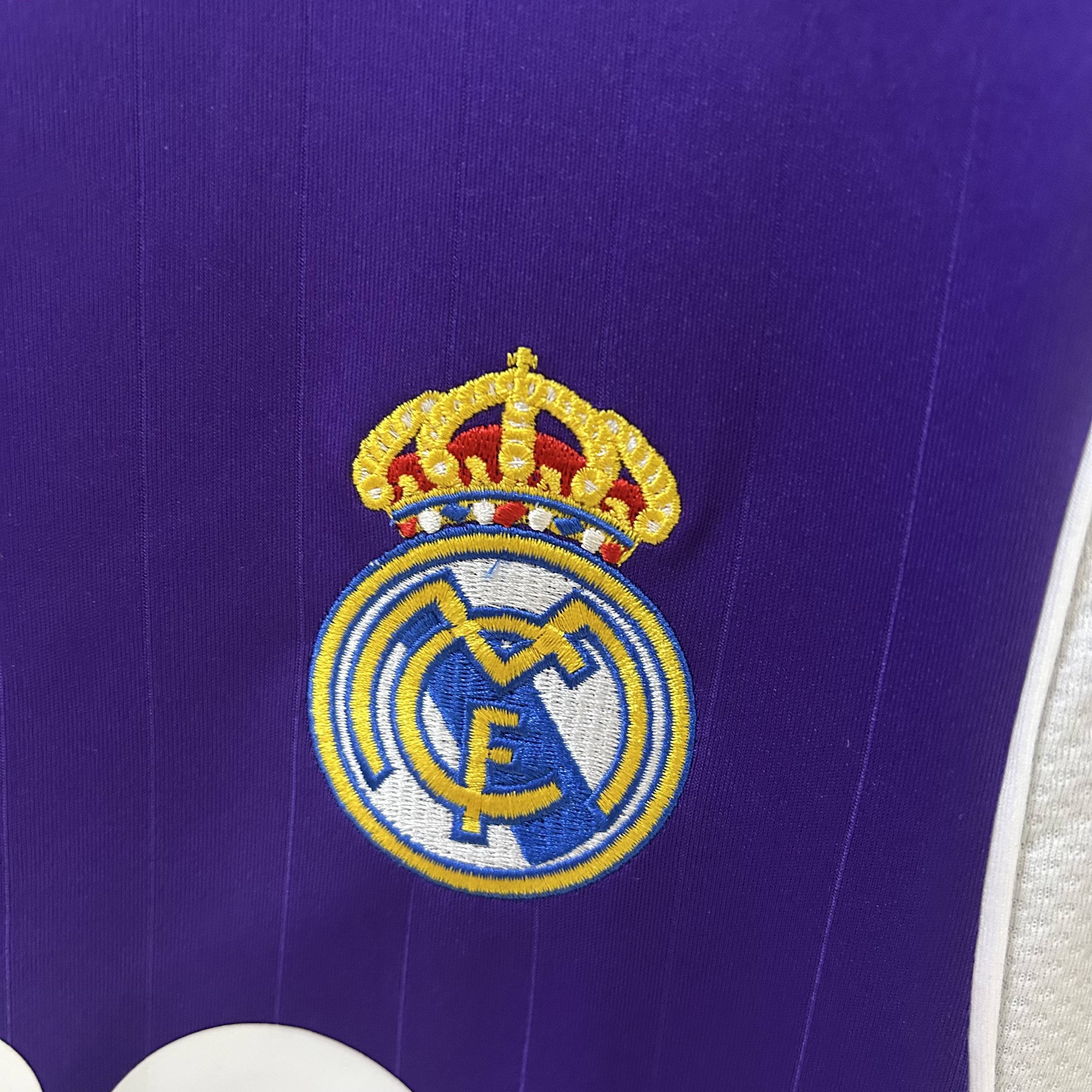 Miniatura de Real Madrid 06/07 3ra Equipación RETRO