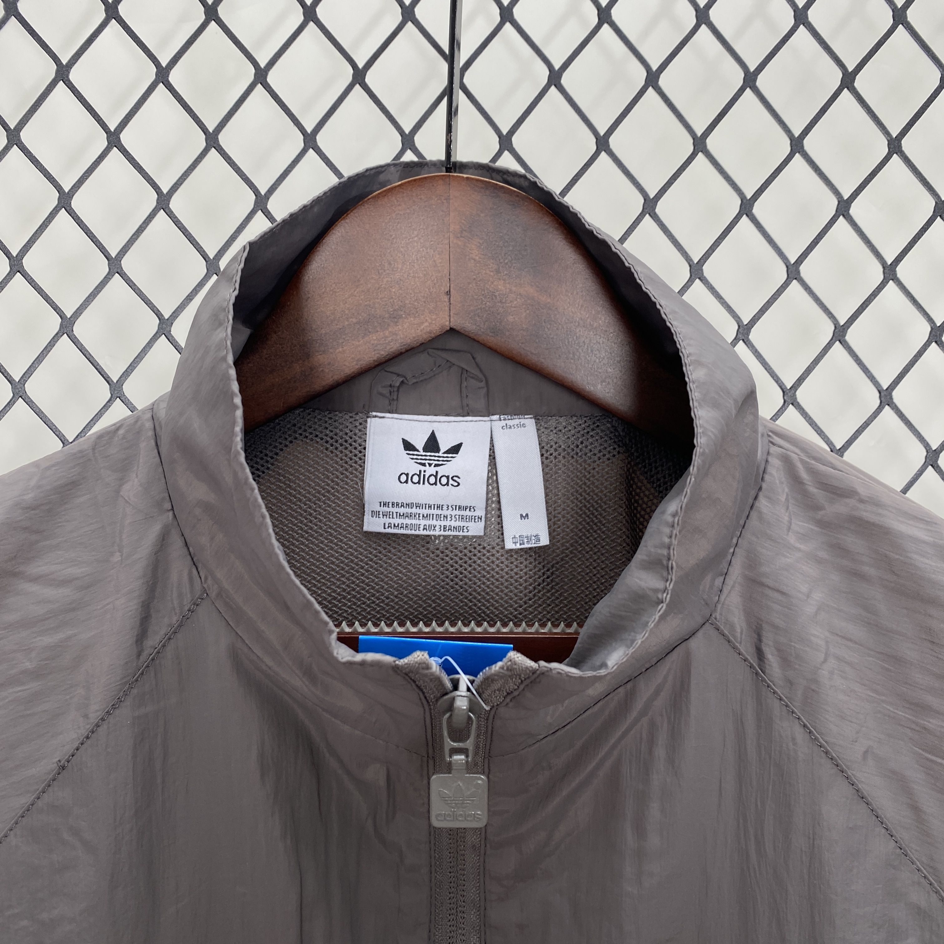 Miniatura de Campera 24/25 Real Madrid Gris