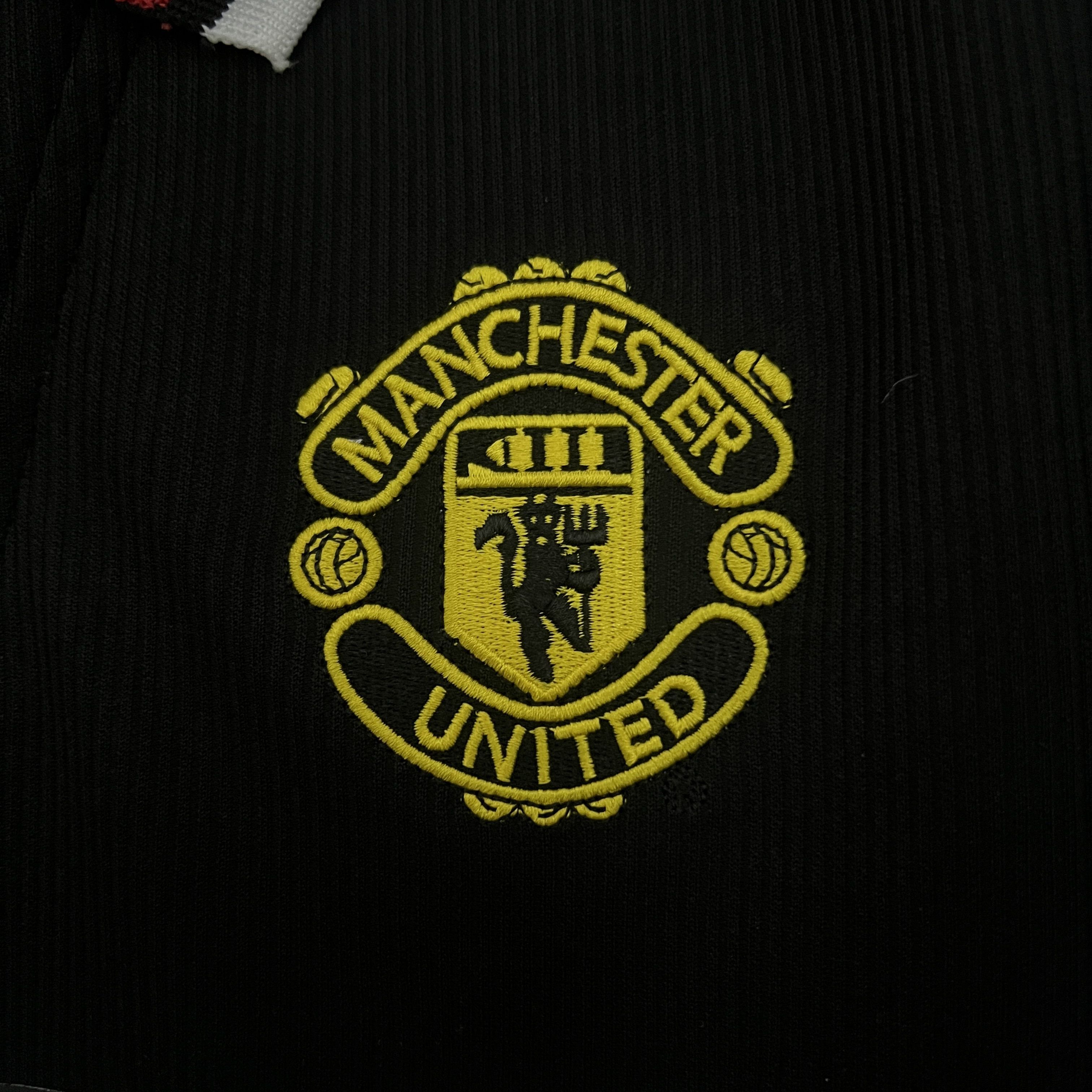Miniatura de Manchester United 98/99 3ra Equipación RETRO