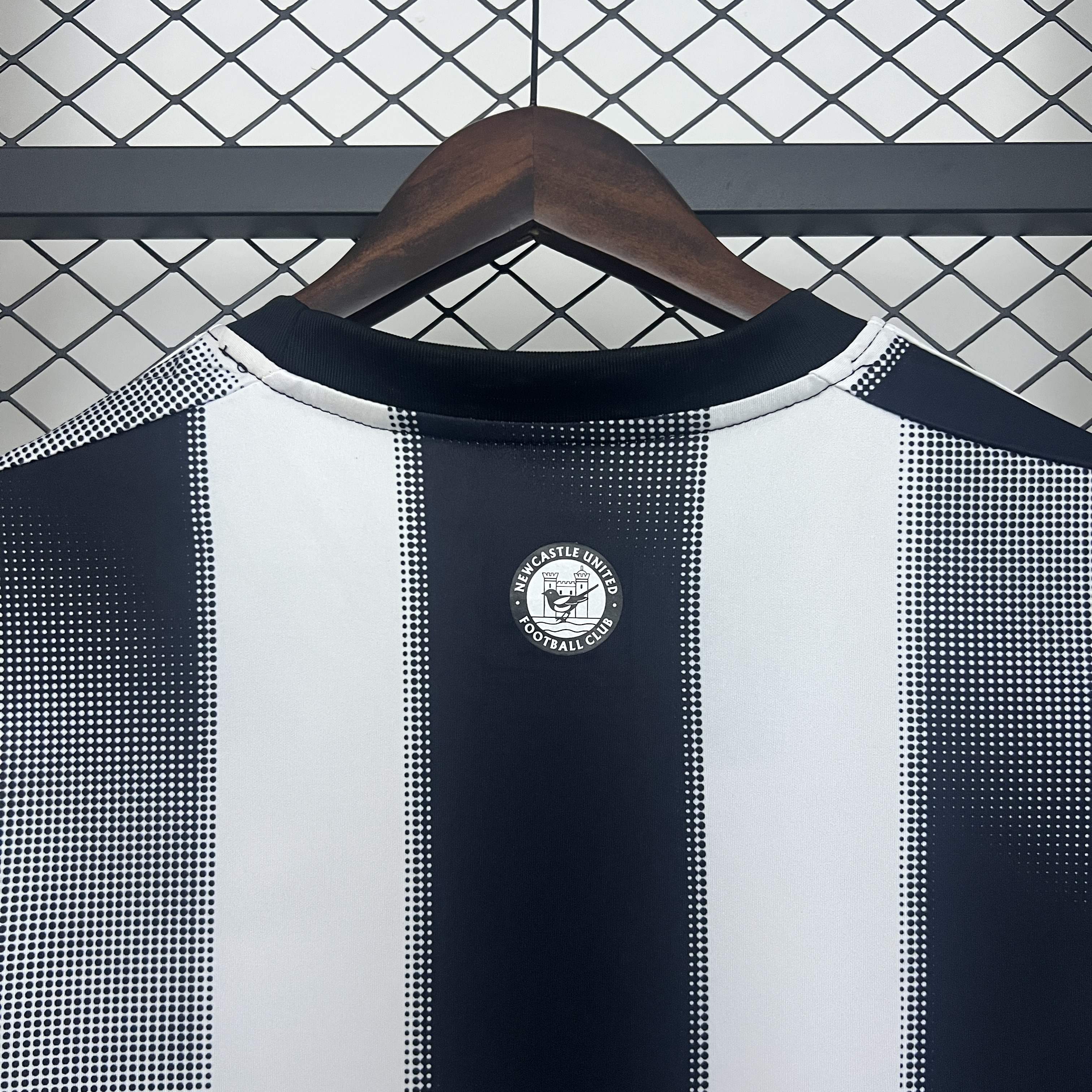 Miniatura de Newcastle United 2025-26 Local
