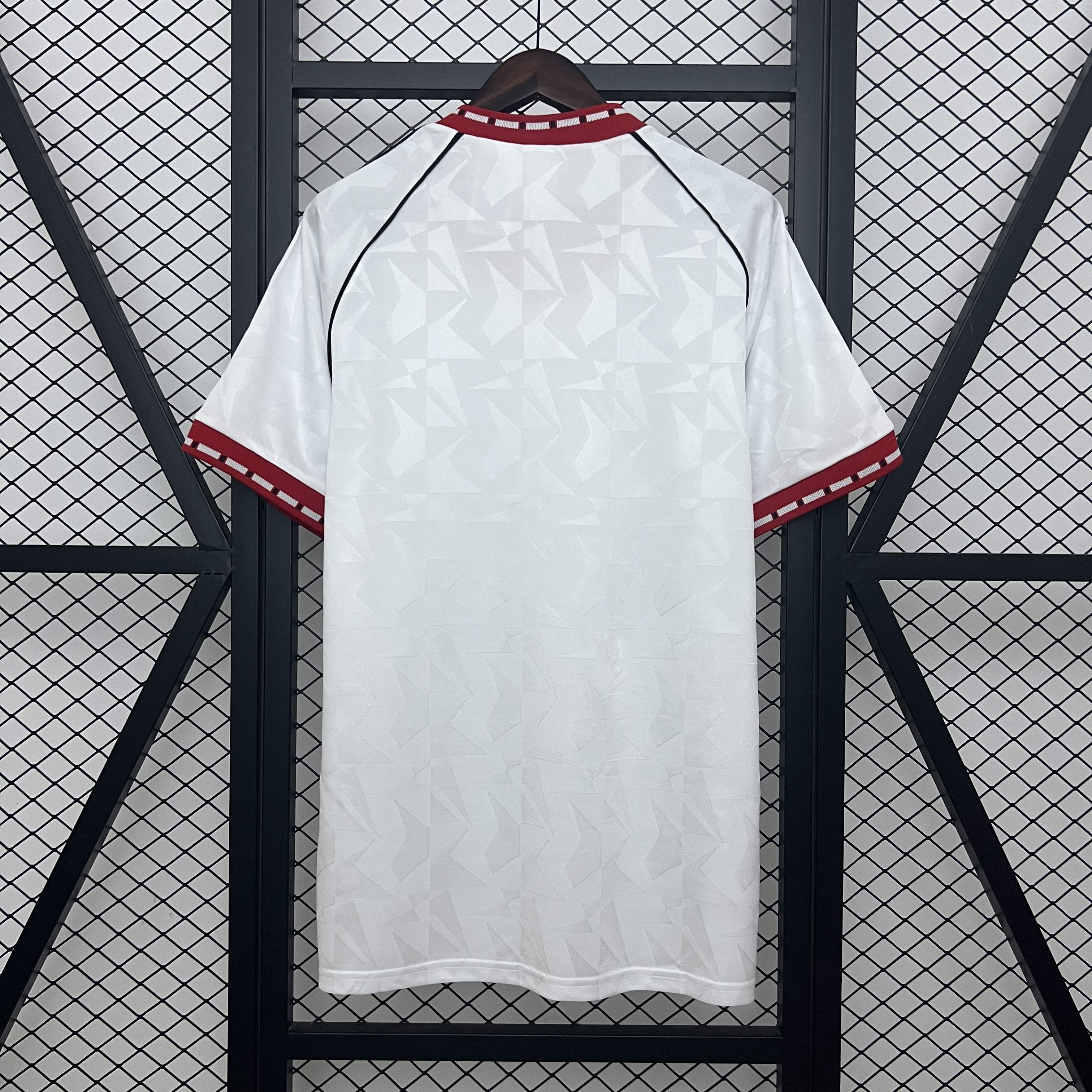 Miniatura de Manchester United 91/92 Visitante RETRO