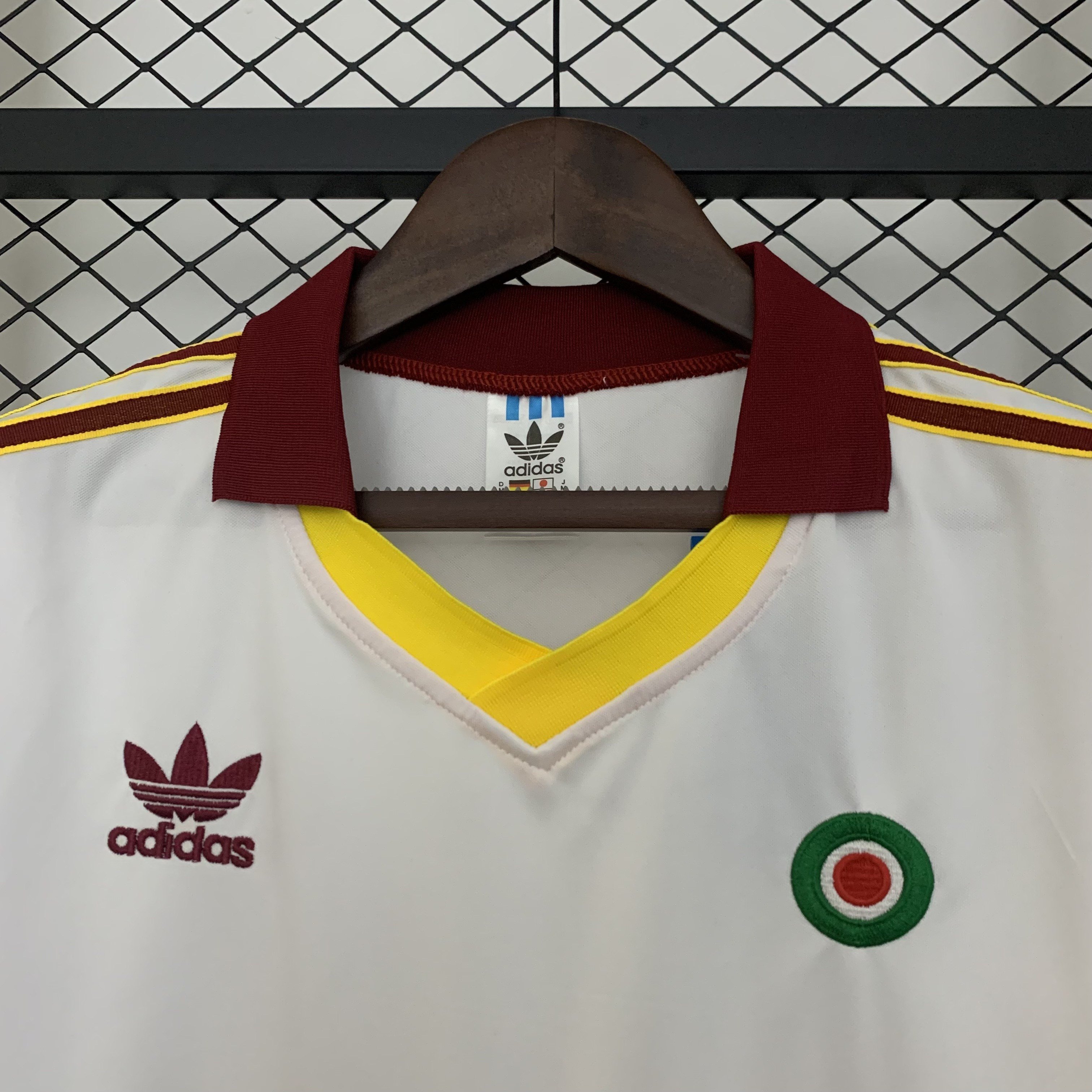 Miniatura de Roma 1991-92 Visitante Retro