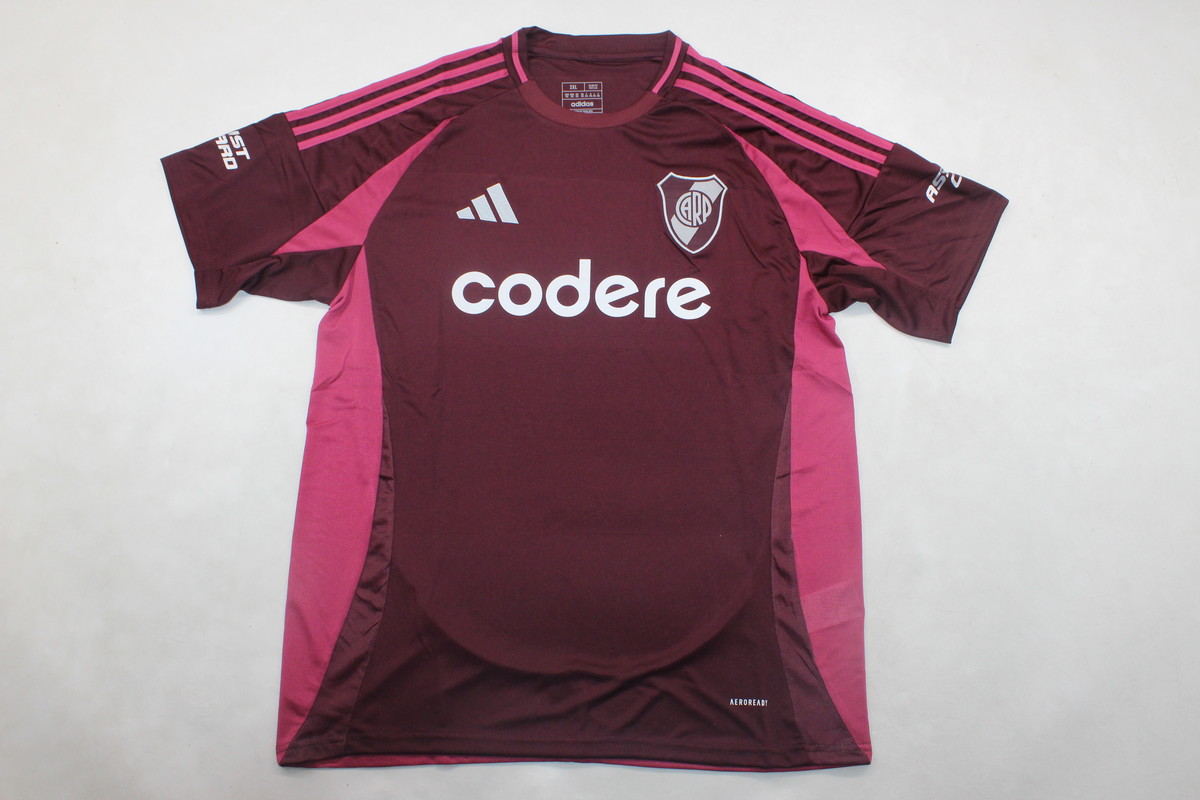 River Plate 24/25 Visitante