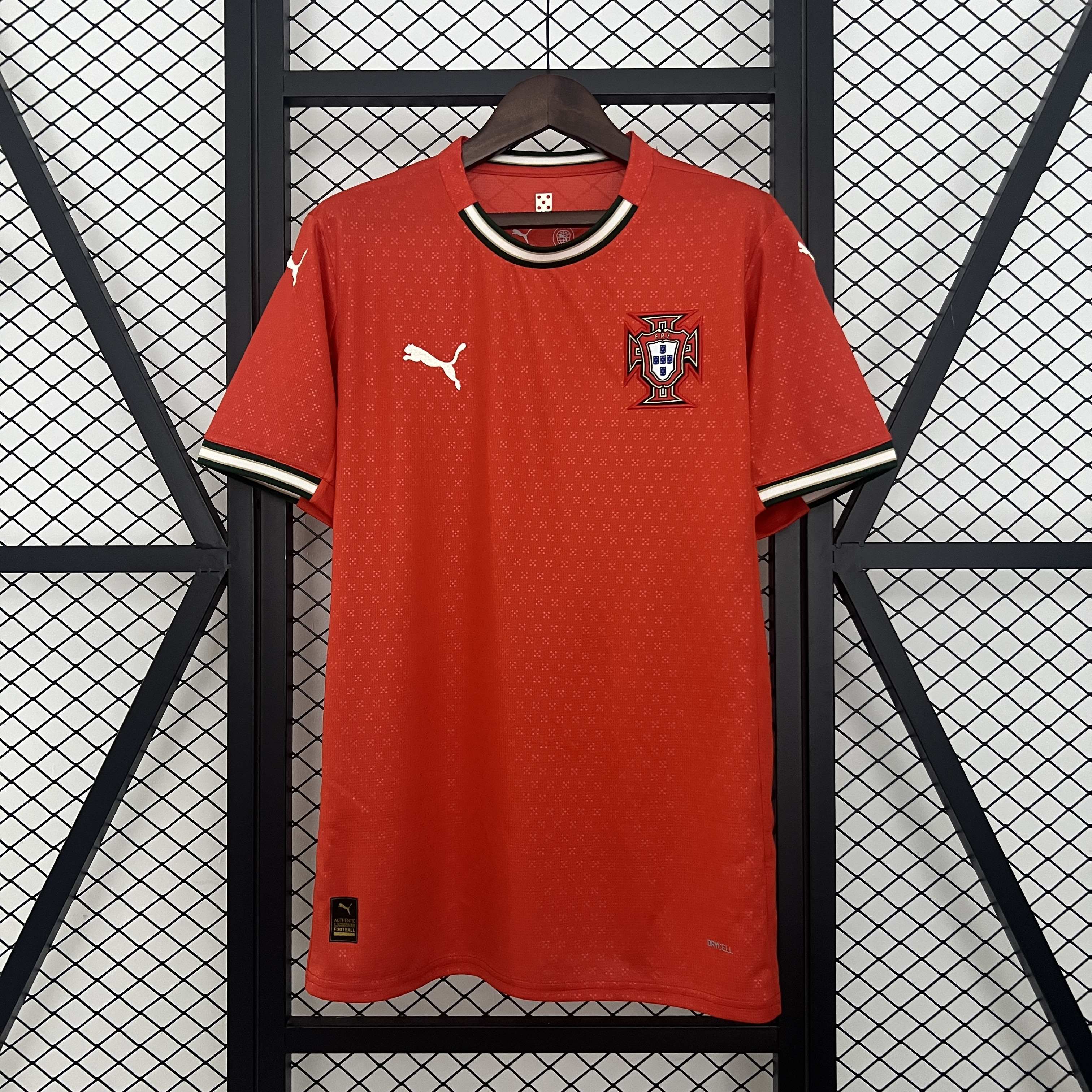 Portugal 2025 Local