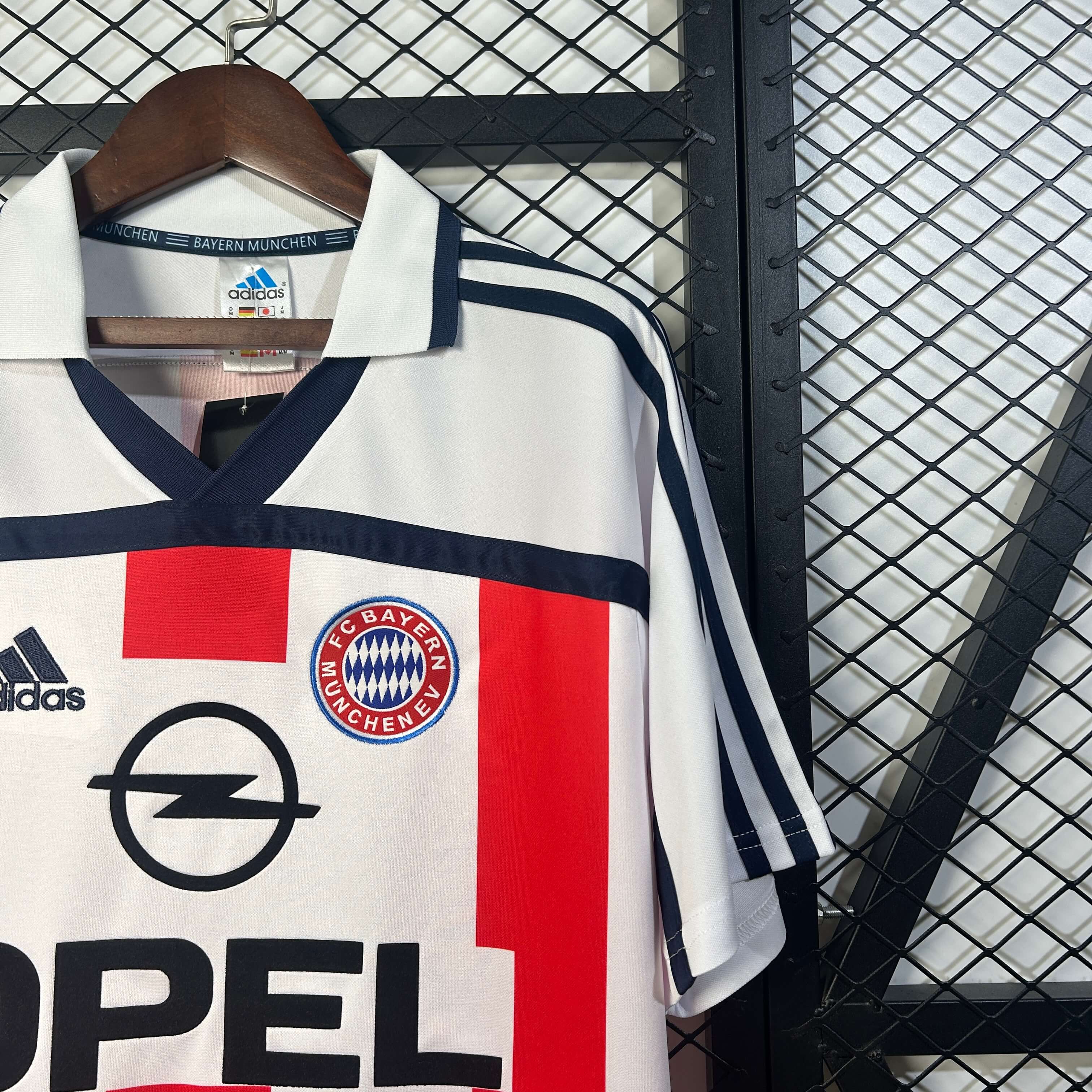 Miniatura de Bayern Múnich 00/01 Visitante RETRO