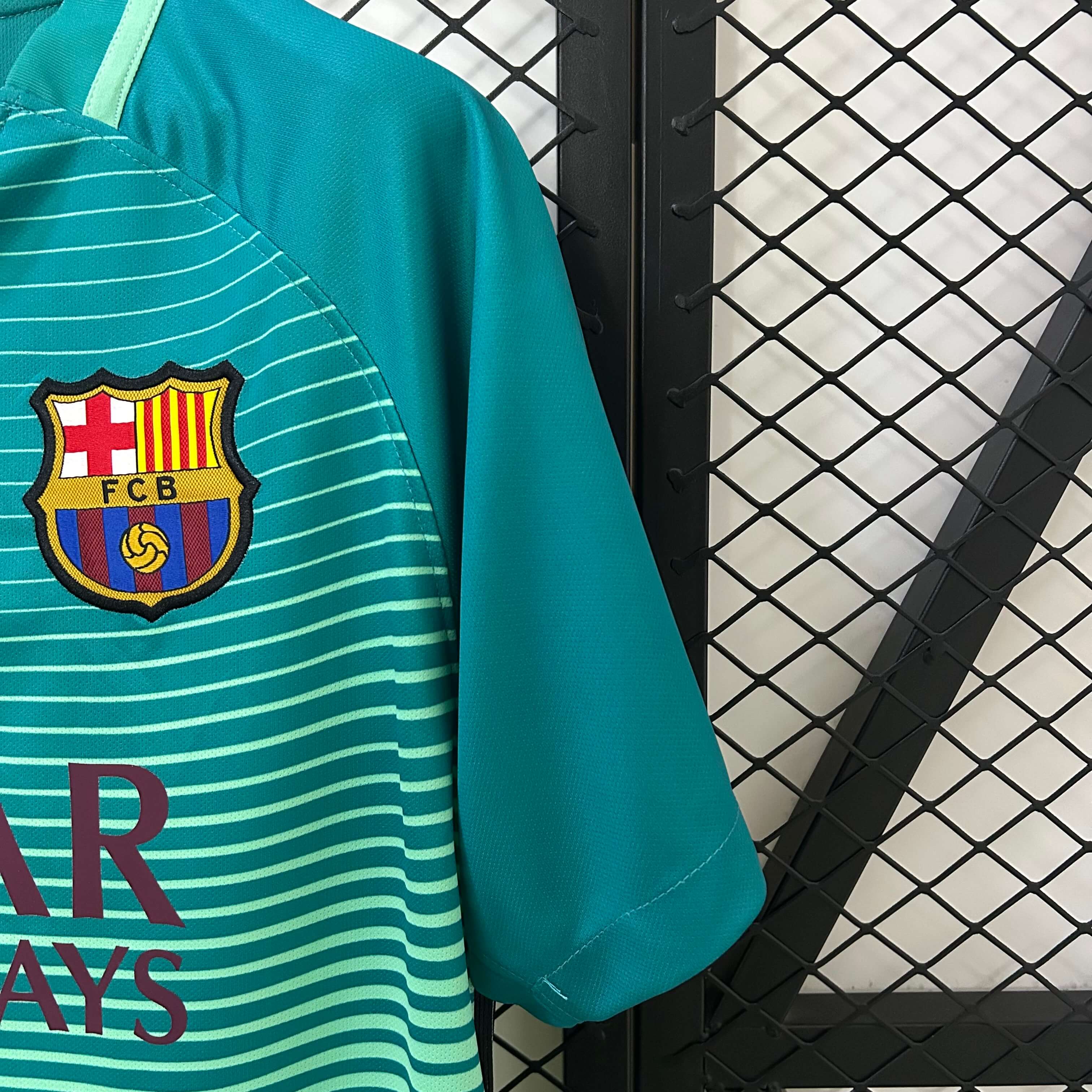 Miniatura de FC Barcelona 16/17 3ra RETRO