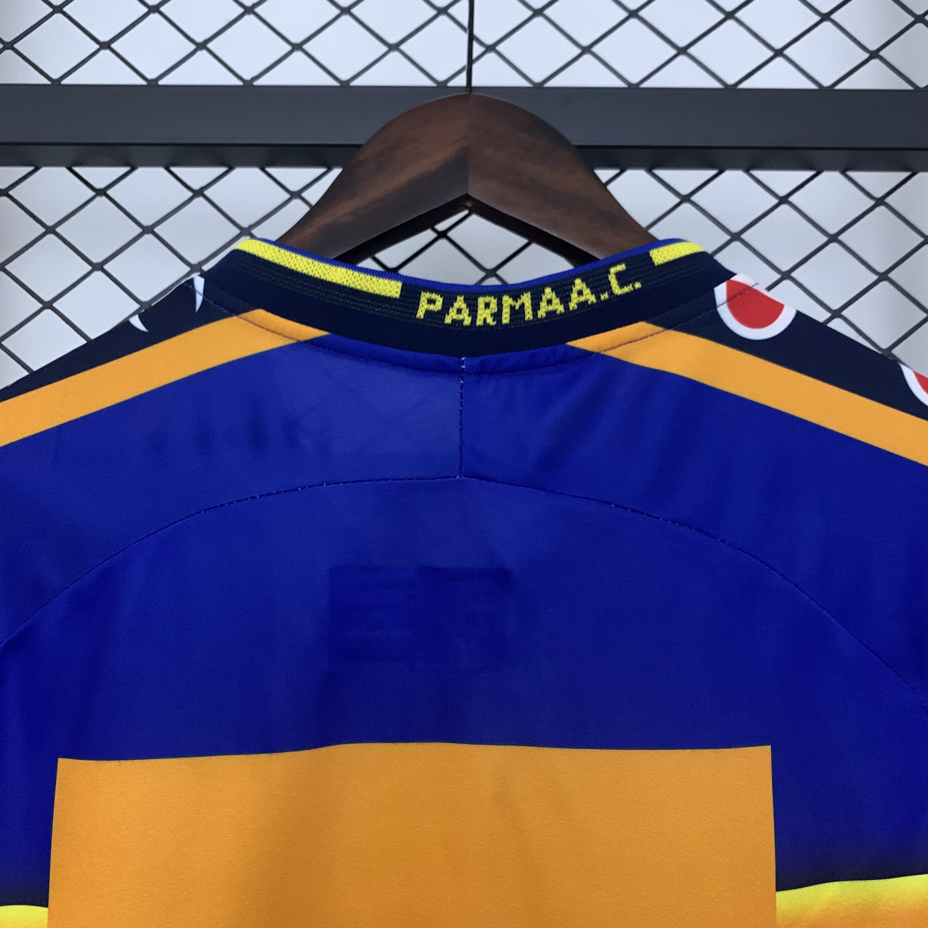 Miniatura de Parma 02/03 Local RETRO