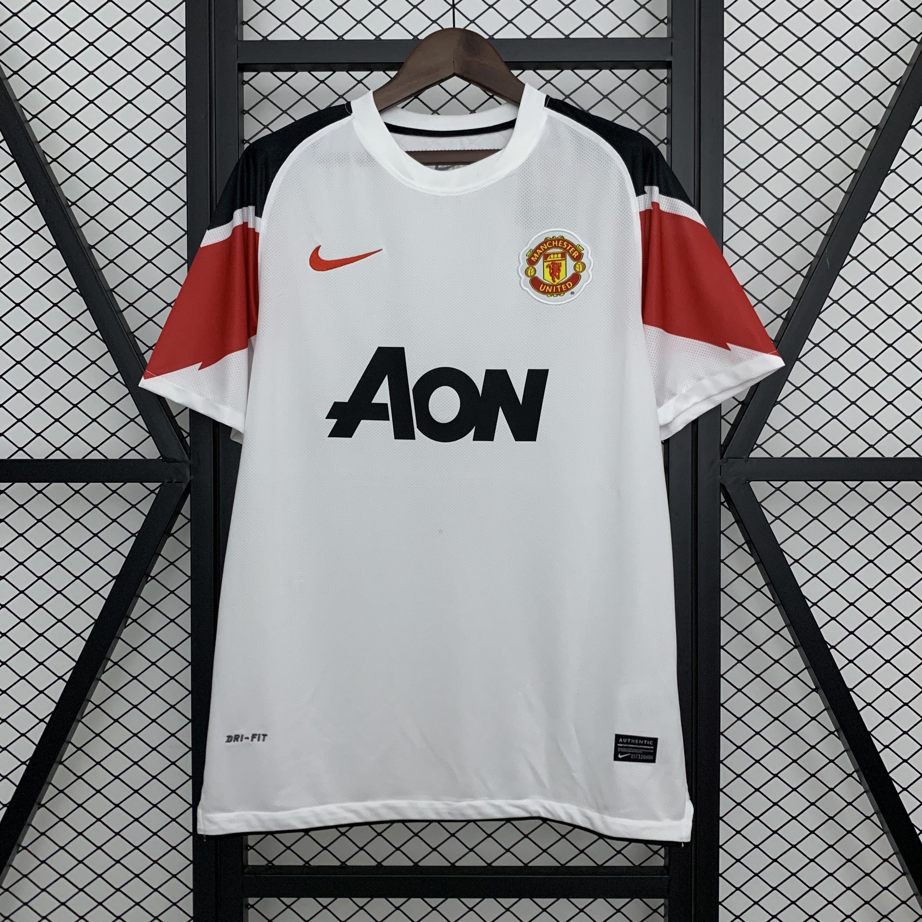 Manchester United 10/11 Visitante RETRO