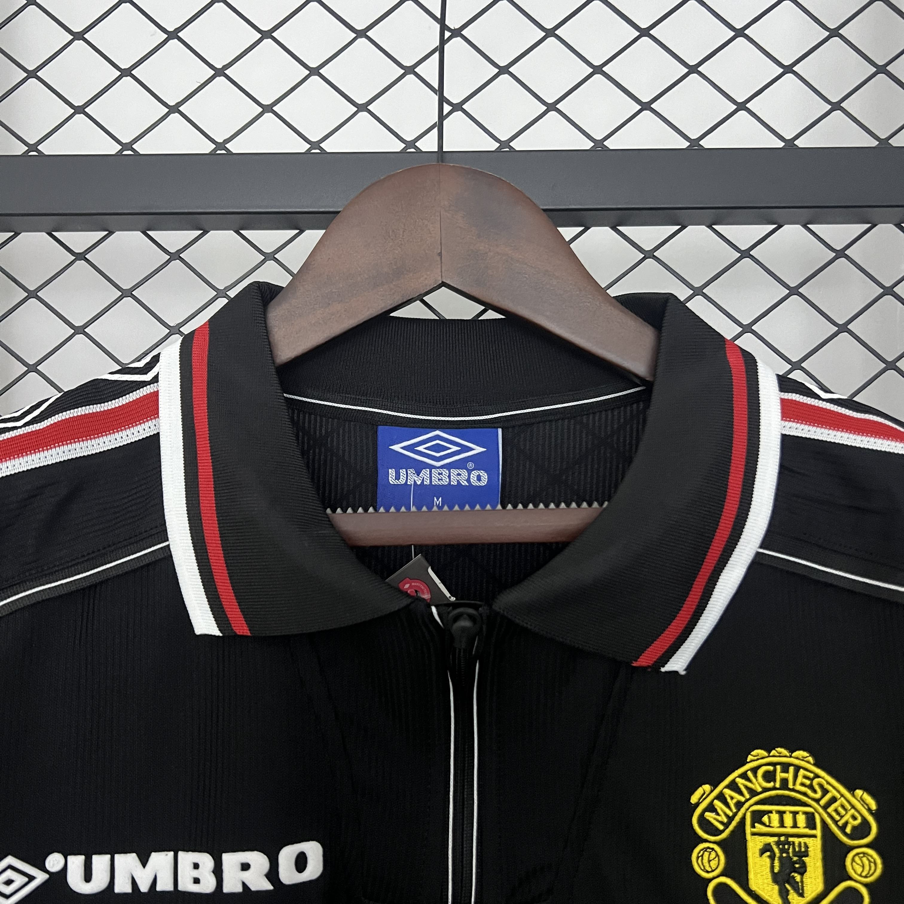 Miniatura de Manchester United 98/99 3ra Equipación RETRO