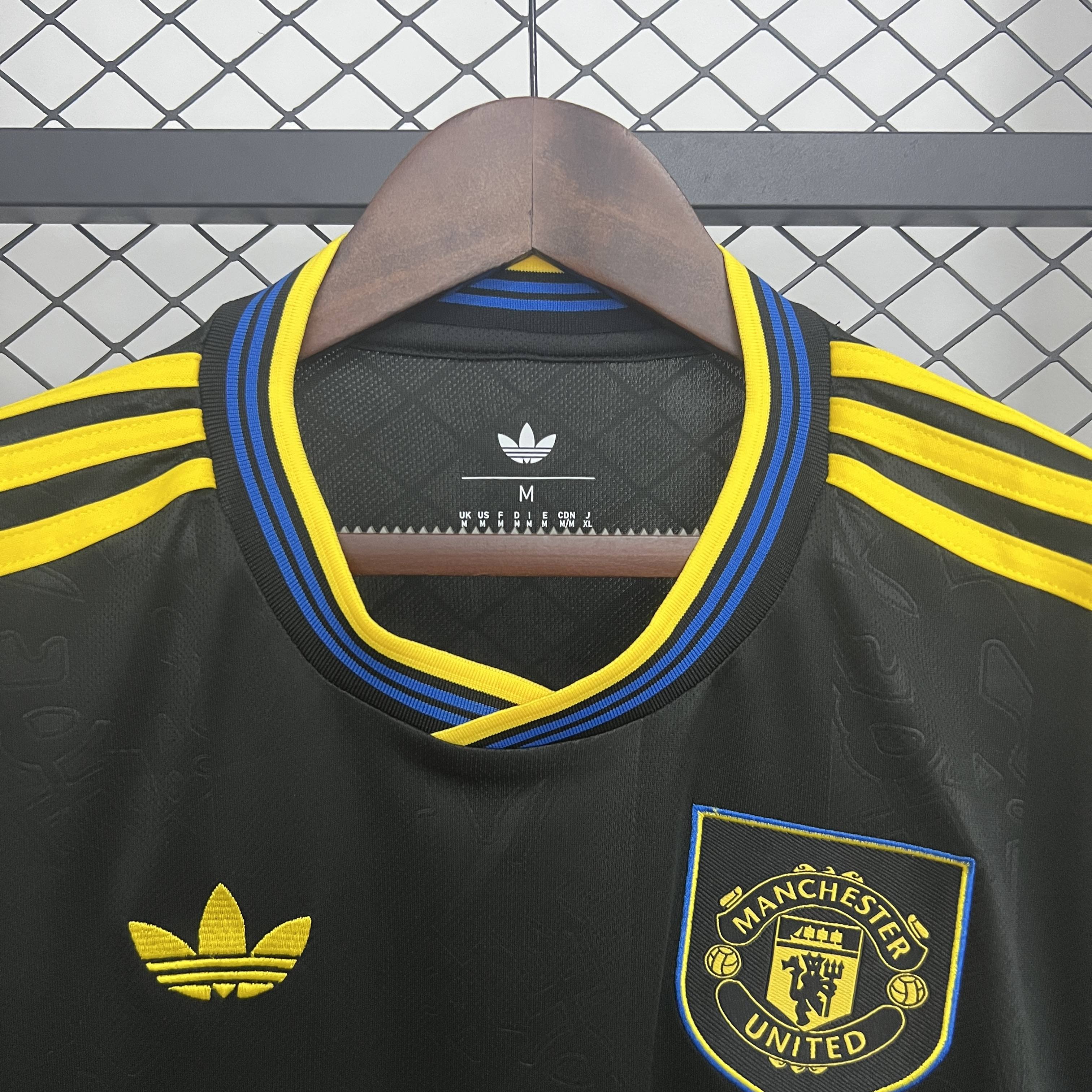 Miniatura de Manchester United 25/26 3ra Equipación