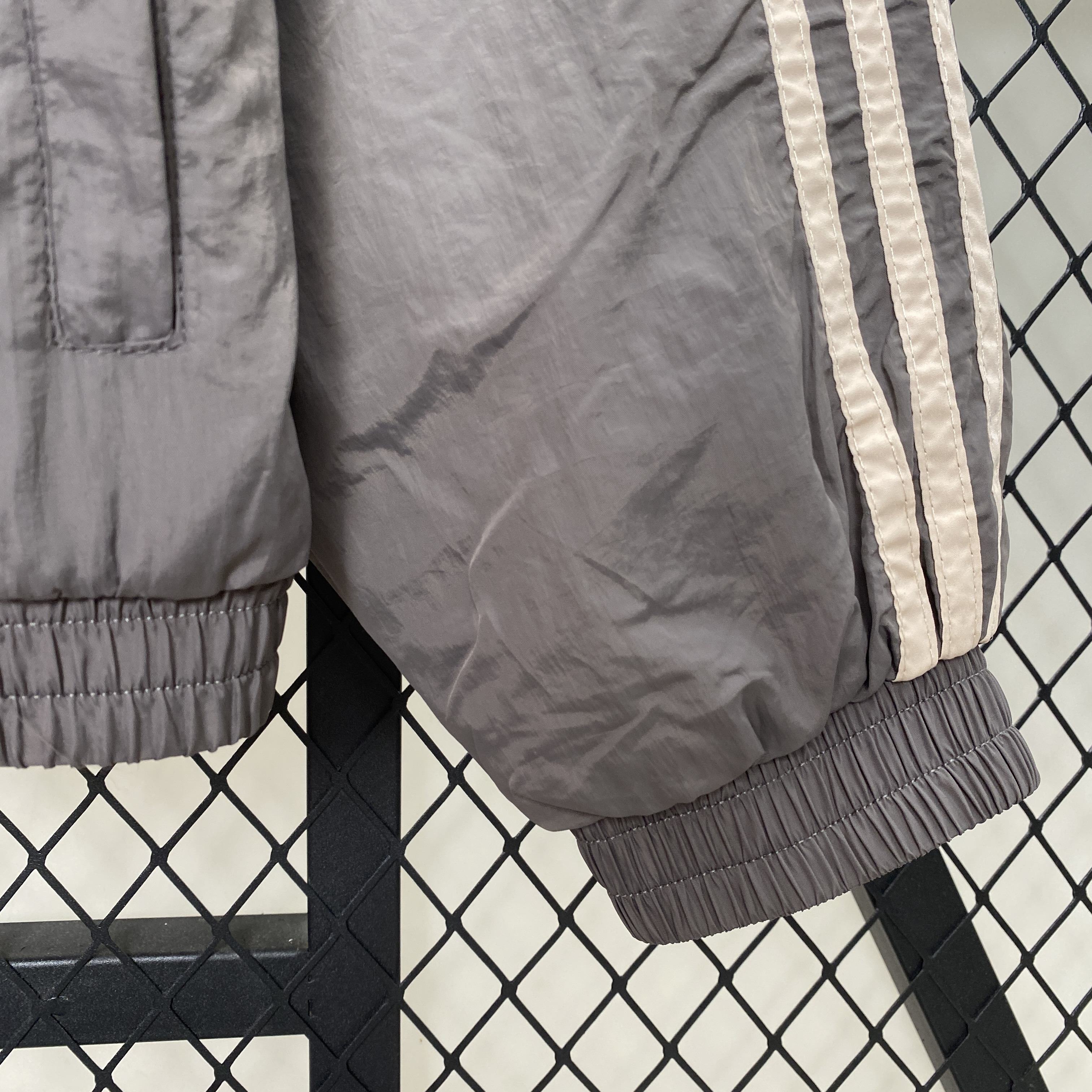 Miniatura de Campera 24/25 Real Madrid Gris
